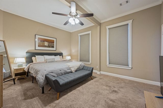 820 W Eigth Street, Dallas, TX 75208