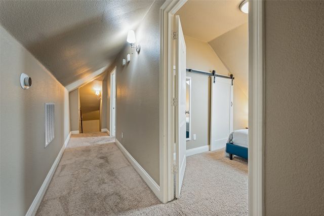 820 W Eigth Street, Dallas, TX 75208