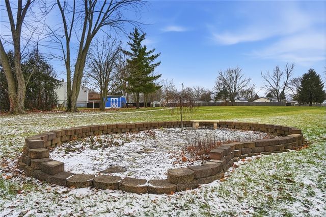 135 Concord Farm Road, Englewood, OH 45322