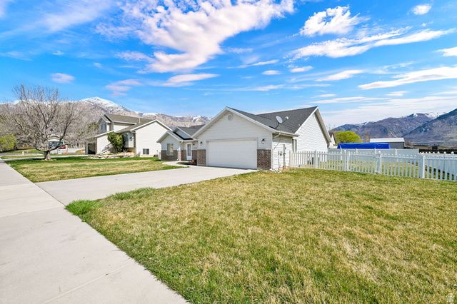 2530 N 350 W, Harrisville, UT 84414