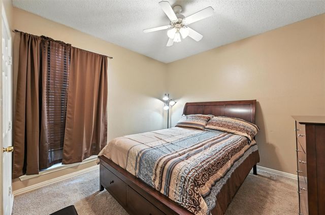 1630 Mockingbird Lane, Desoto, TX 75115