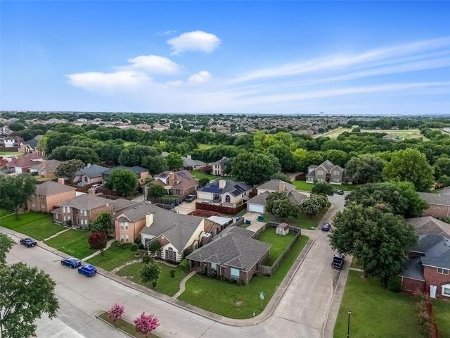 1630 Mockingbird Lane, Desoto, TX 75115