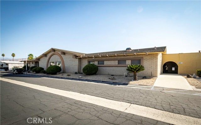 332 N Lyon Avenue 58, Hemet, CA 92543