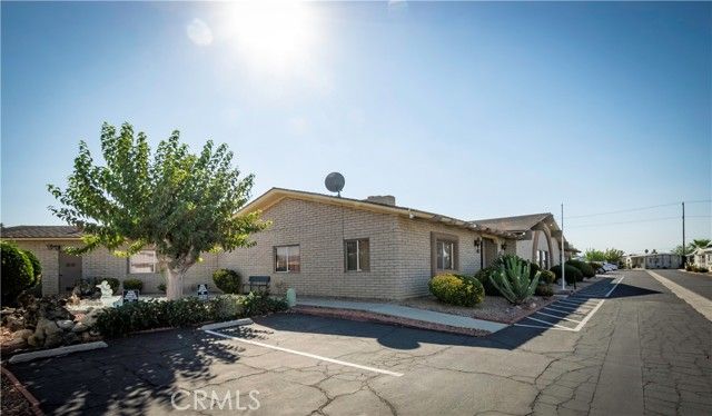 332 N Lyon Avenue 58, Hemet, CA 92543