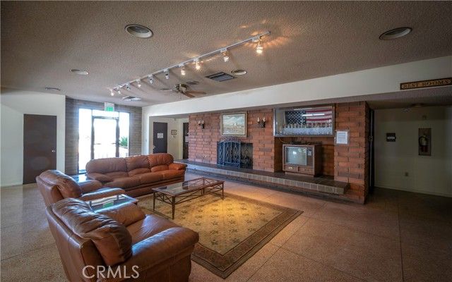 332 N Lyon Avenue 58, Hemet, CA 92543