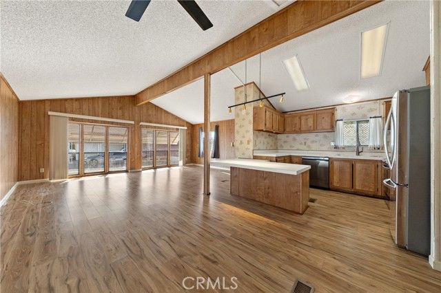 332 N Lyon Avenue 58, Hemet, CA 92543