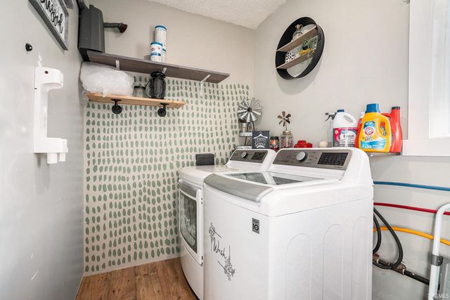 24919 County Rd 40 Road, Goshen, IN 46526