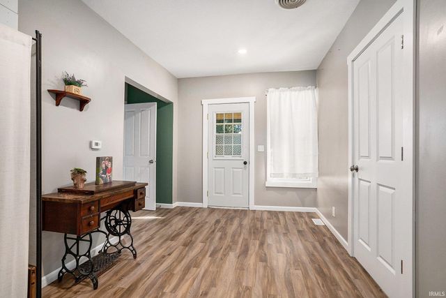 24919 County Rd 40 Road, Goshen, IN 46526