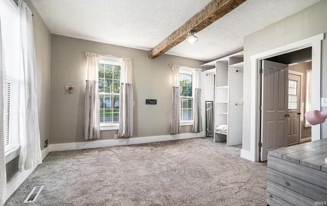 24919 County Rd 40 Road, Goshen, IN 46526