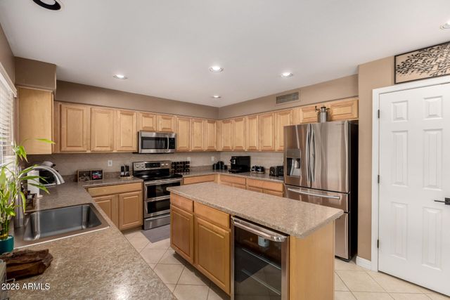 9639 E IMPALA Avenue, Mesa, AZ 85209