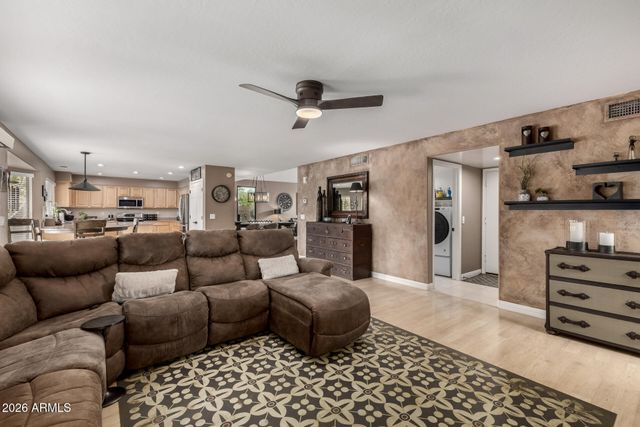 9639 E IMPALA Avenue, Mesa, AZ 85209