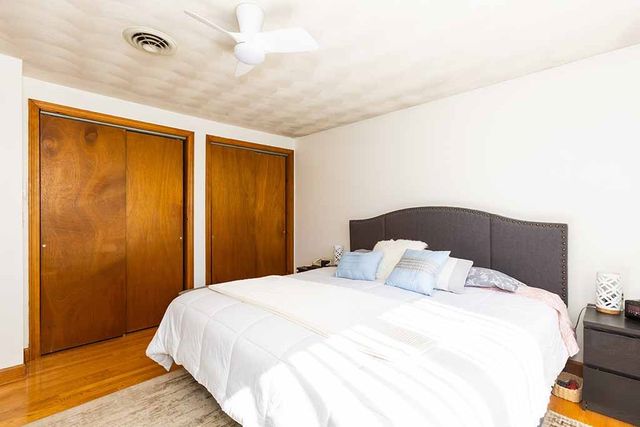 21 Chesterfield Avenue, Warwick, RI 02889