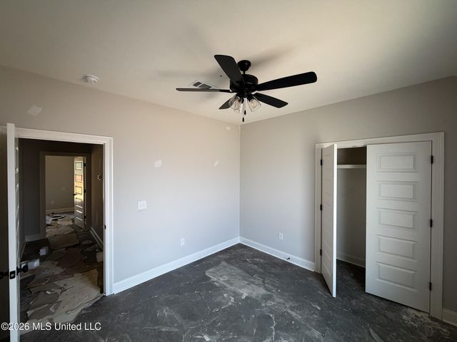 999 Riverside Lane, Pearl, MS 39208