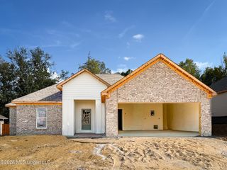999 Riverside Lane, Pearl, MS 39208