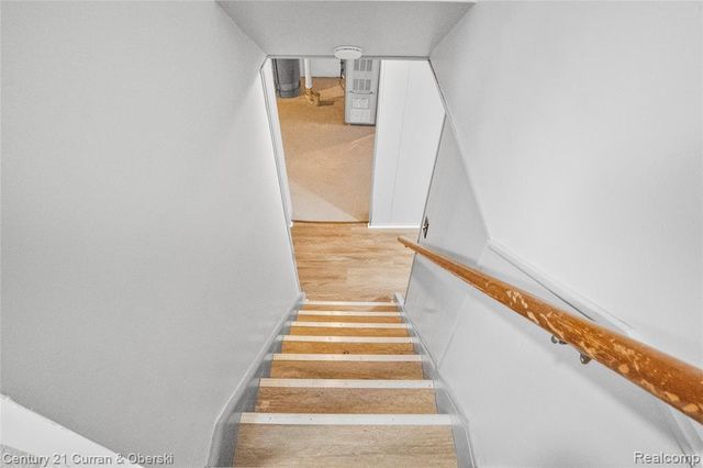 26332 Eton Avenue, Dearborn Heights, MI 48125