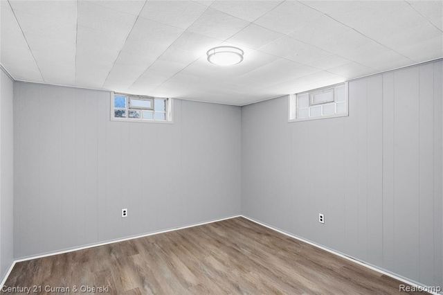 26332 Eton Avenue, Dearborn Heights, MI 48125