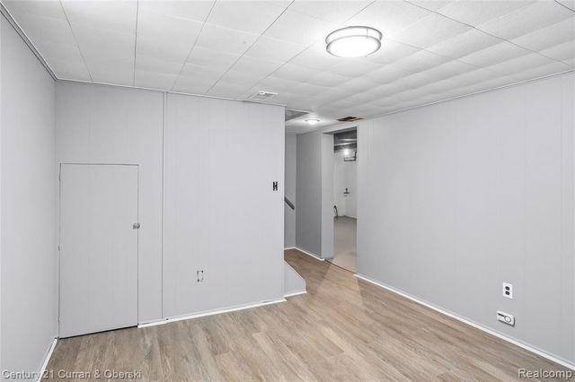 26332 Eton Avenue, Dearborn Heights, MI 48125