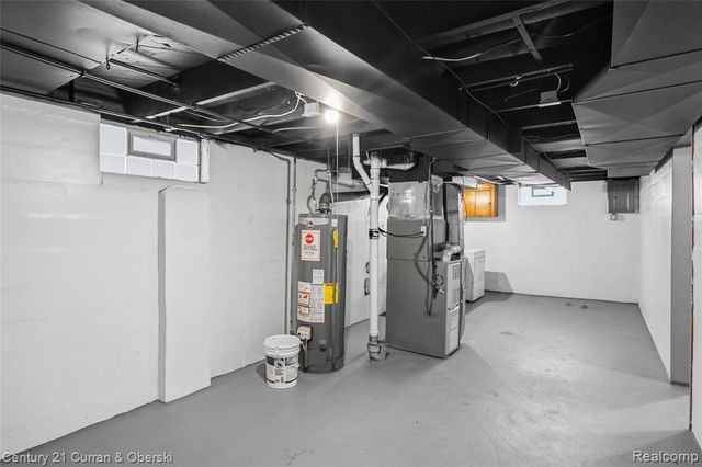 26332 Eton Avenue, Dearborn Heights, MI 48125