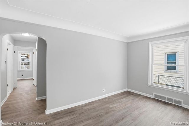 26332 Eton Avenue, Dearborn Heights, MI 48125