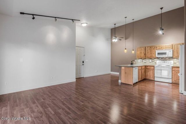 6800 Spurwing Loop, 304, Coeur D'alene, ID 83815