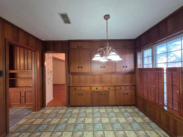 4501 S Cherry Street, Pine Bluff, AR 71603