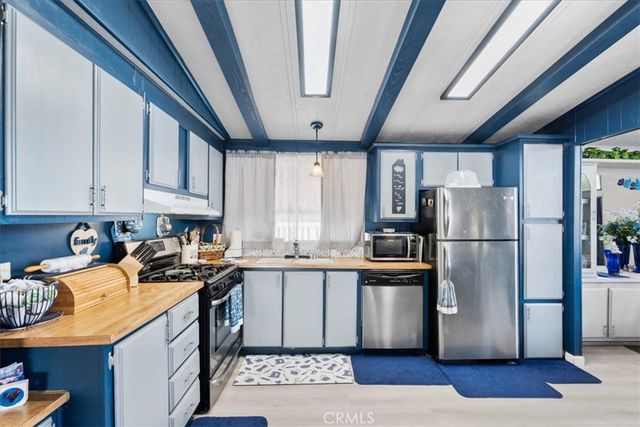 1456 E Philadelphia 117, Ontario, CA 91761