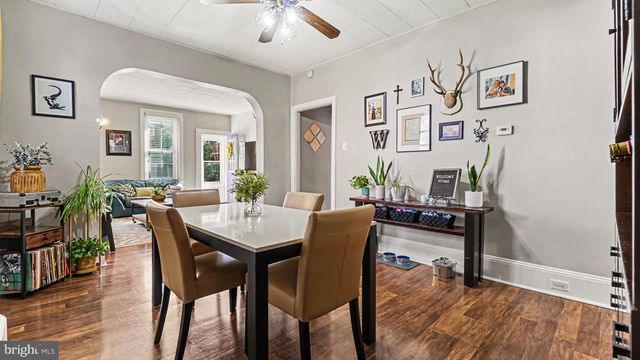 253 WALNUT ST, Phoenixville, PA 19460