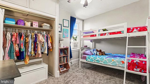 253 WALNUT ST, Phoenixville, PA 19460