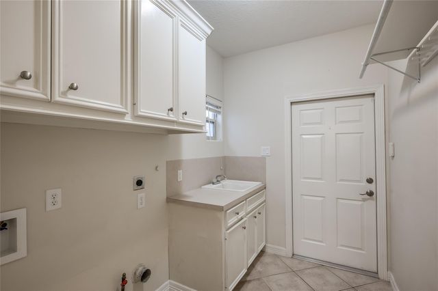 930 Lawrence Street, Houston, TX 77008