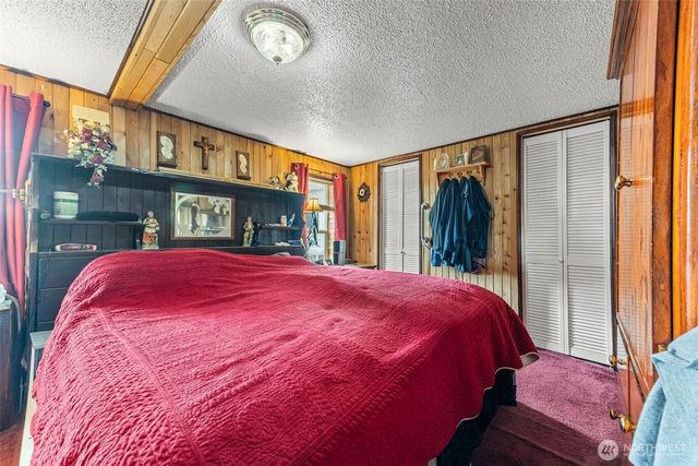 27716 E Entwhistle Rd E E, Buckley, WA 98321