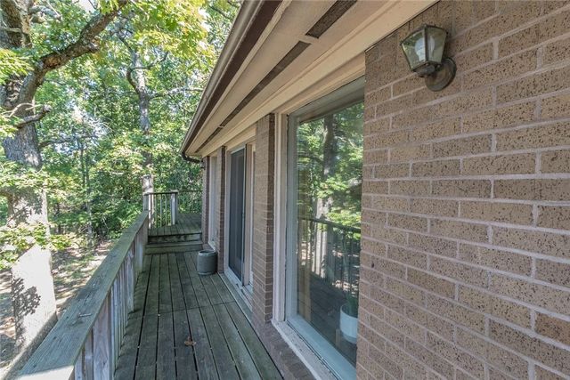 2454 Karyn Avenue, Fayetteville, AR 72703