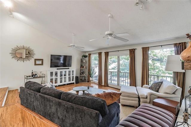 2454 Karyn Avenue, Fayetteville, AR 72703