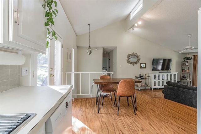 2454 Karyn Avenue, Fayetteville, AR 72703