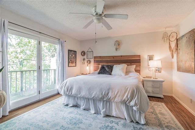 2454 Karyn Avenue, Fayetteville, AR 72703