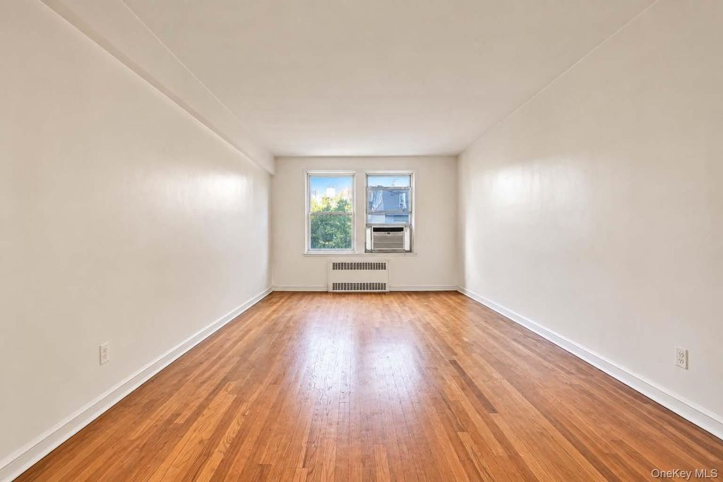 26-21 Union Street 2C, Flushing, NY 11354 — photo 2
