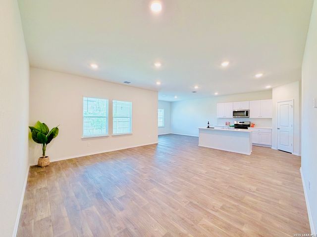 5040 PITCH MARK, San Antonio, TX 78261