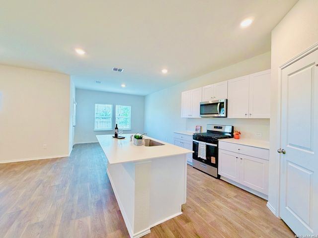 5040 PITCH MARK, San Antonio, TX 78261