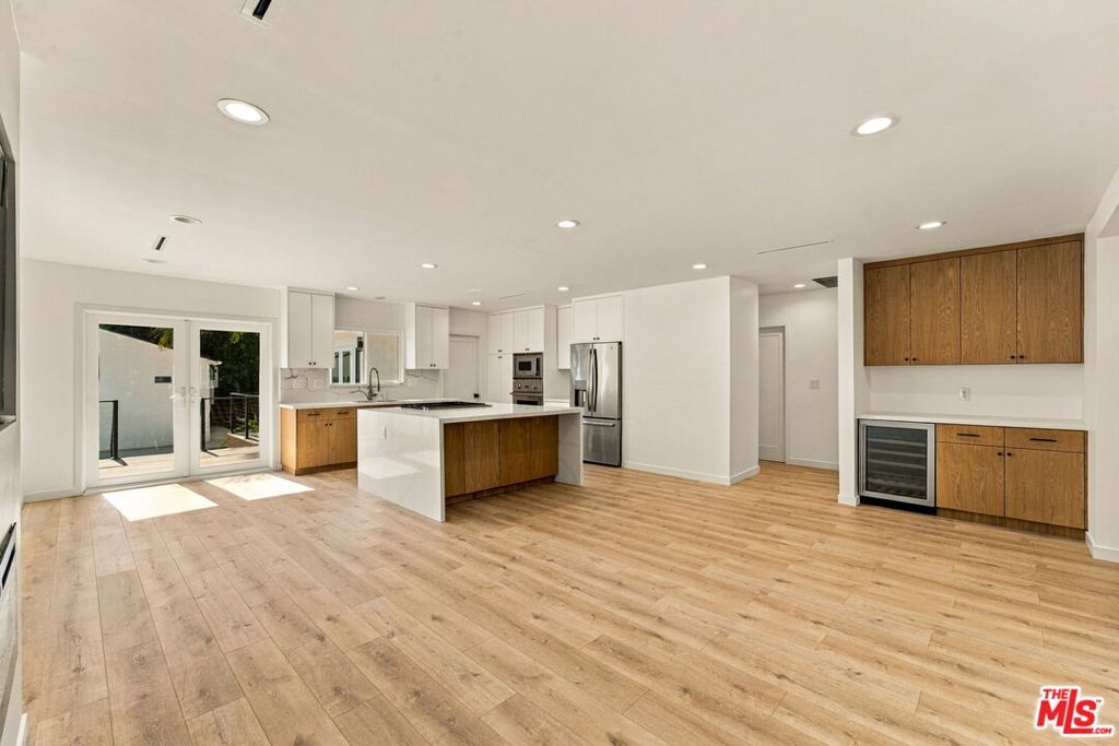 2481 Coolidge Avenue, Los Angeles, CA 90064 — photo 5