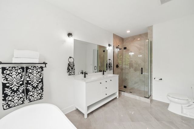 615 Harper Drive, Algonquin, IL 60102
