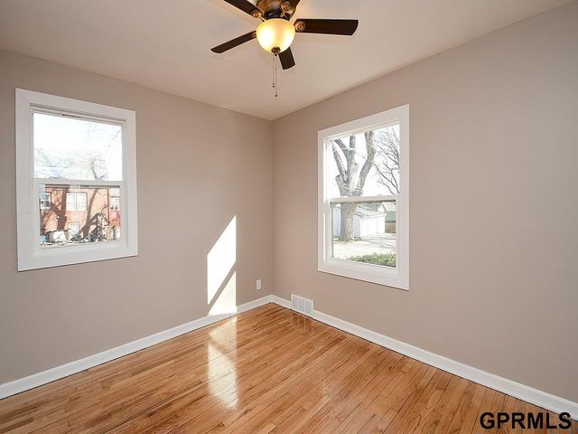 2812 N 51 Street, Omaha, NE 68104