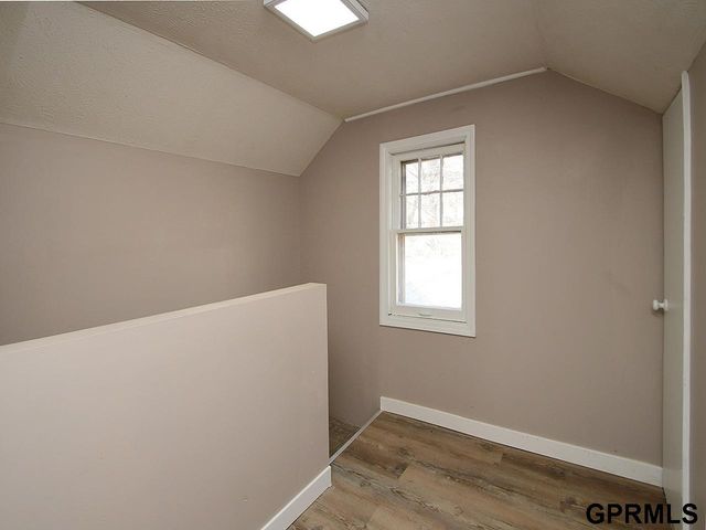 2812 N 51 Street, Omaha, NE 68104