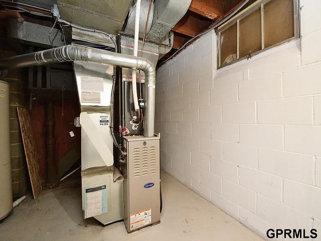 2812 N 51 Street, Omaha, NE 68104