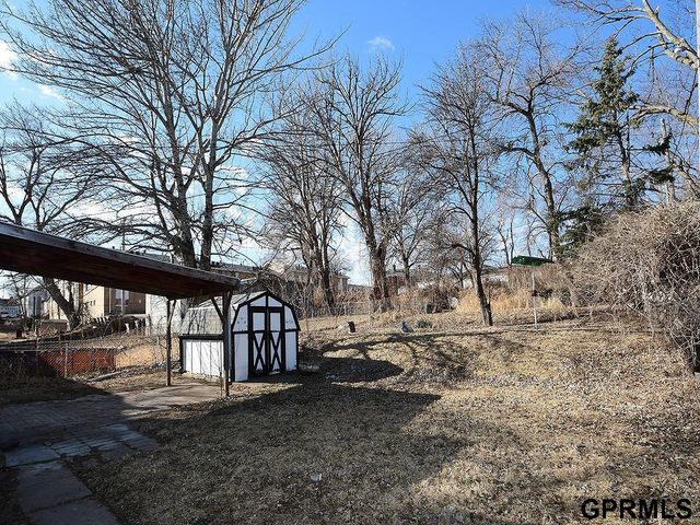 2812 N 51 Street, Omaha, NE 68104