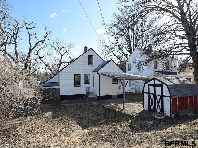 2812 N 51 Street, Omaha, NE 68104