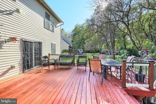 214 HOLLY LN, Lancaster, PA 17602
