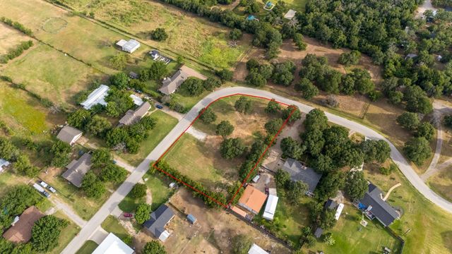 4912 Sunset Circle N, Fort Worth, TX 76244