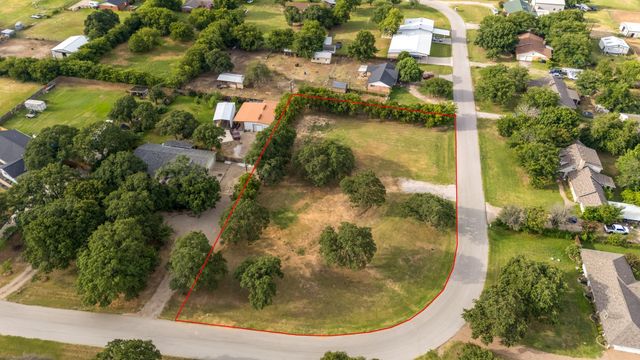 4912 Sunset Circle N, Fort Worth, TX 76244