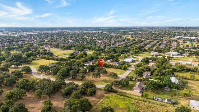 4912 Sunset Circle N, Fort Worth, TX 76244
