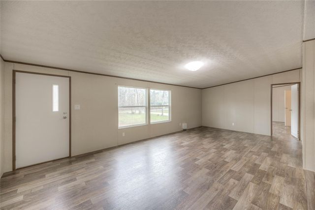 648 Beech Creek Road, Livingston, TX 77351