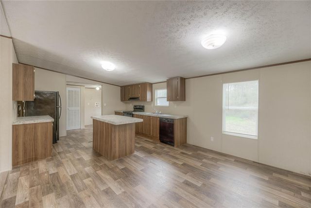 648 Beech Creek Road, Livingston, TX 77351